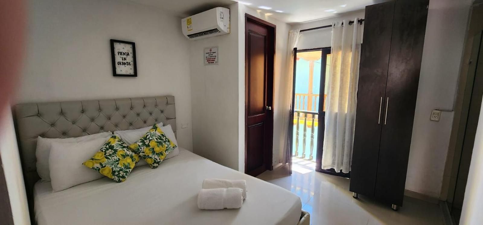 Casa Jose Lopez Hotel *